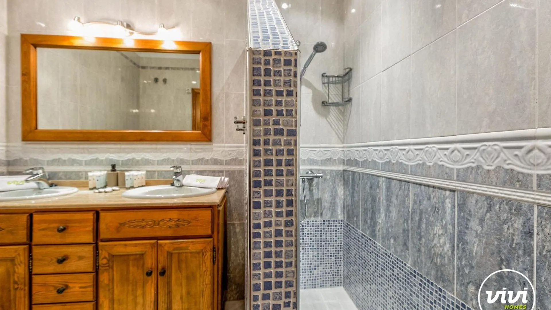 Vivi Homes - Casa Elola Fuengirola Espagne